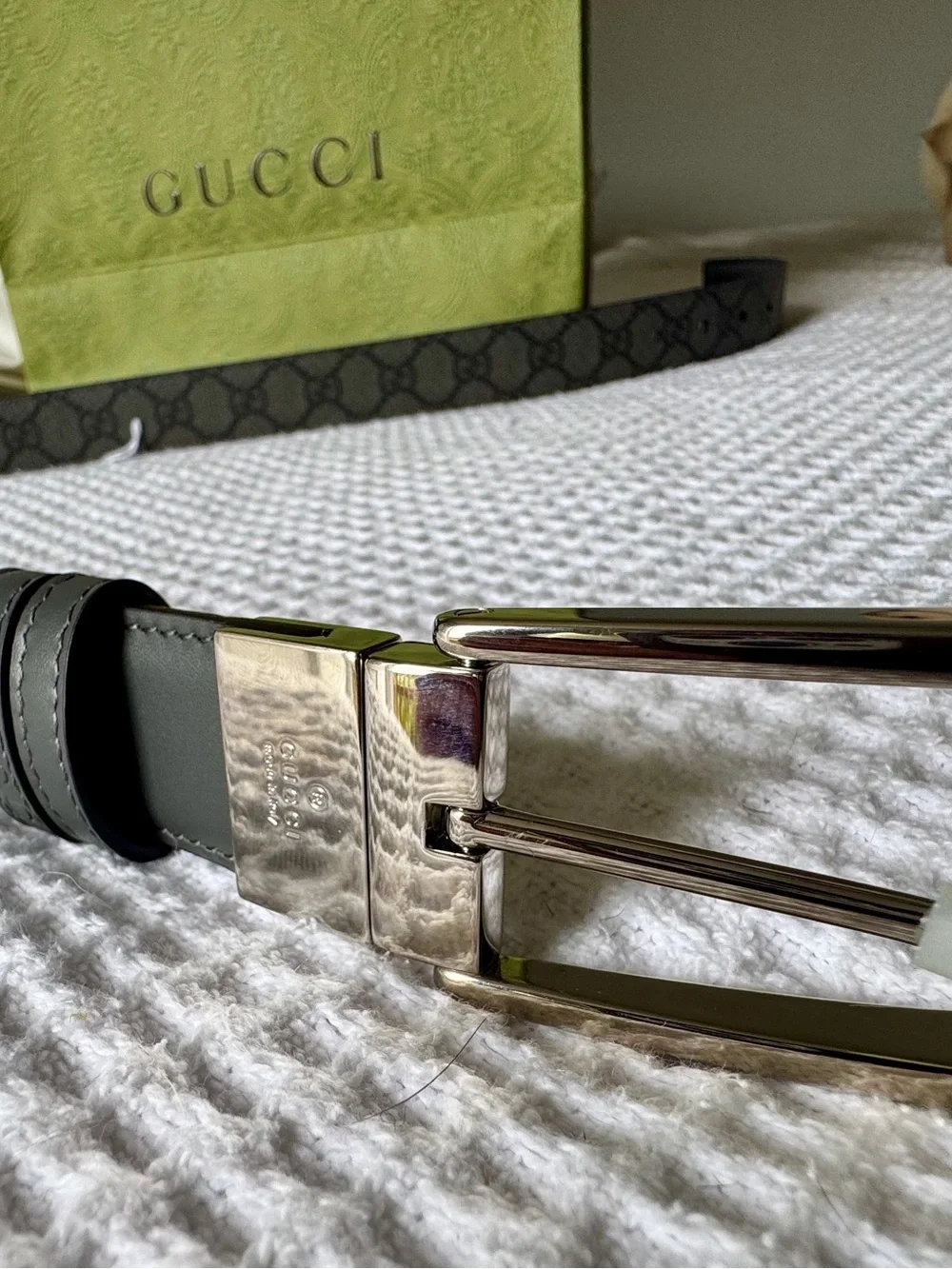 Authentic Gucci Reversible Belt Brand New